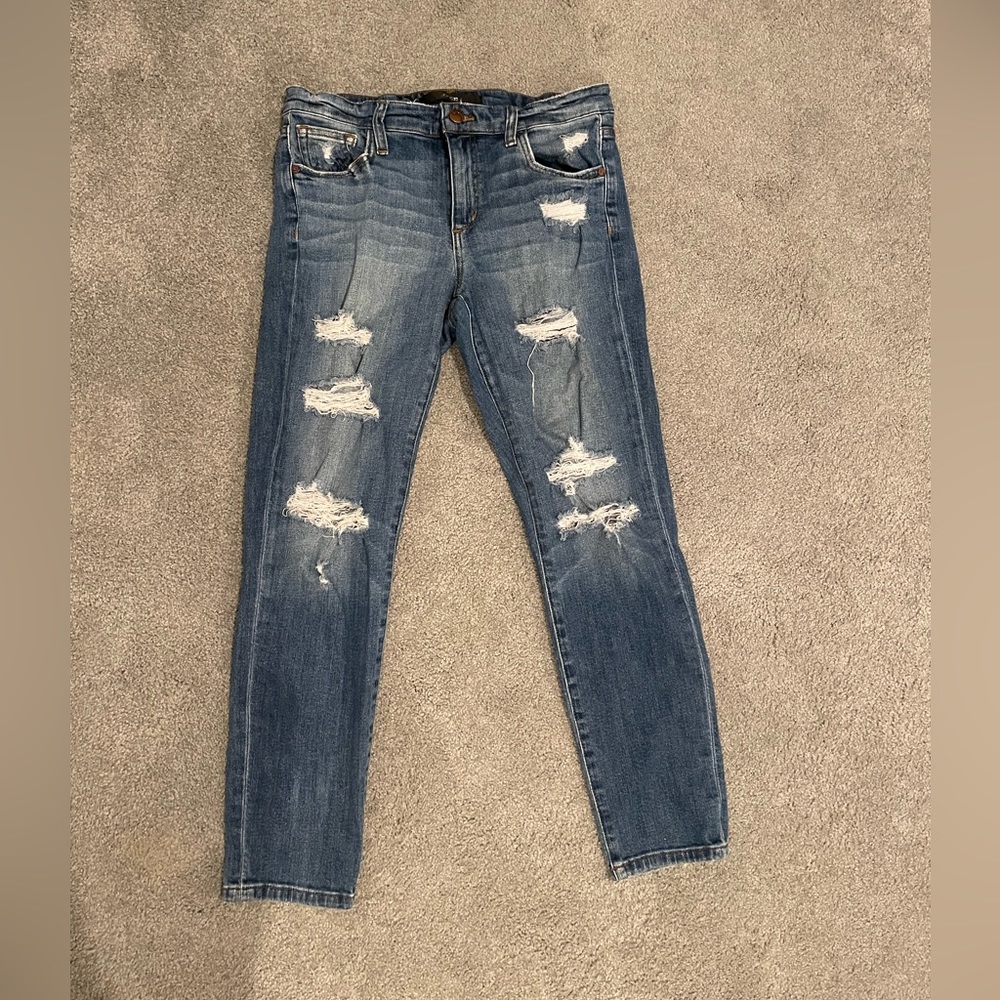 Joe’s Slim Fit Cropped Ripped Jeans